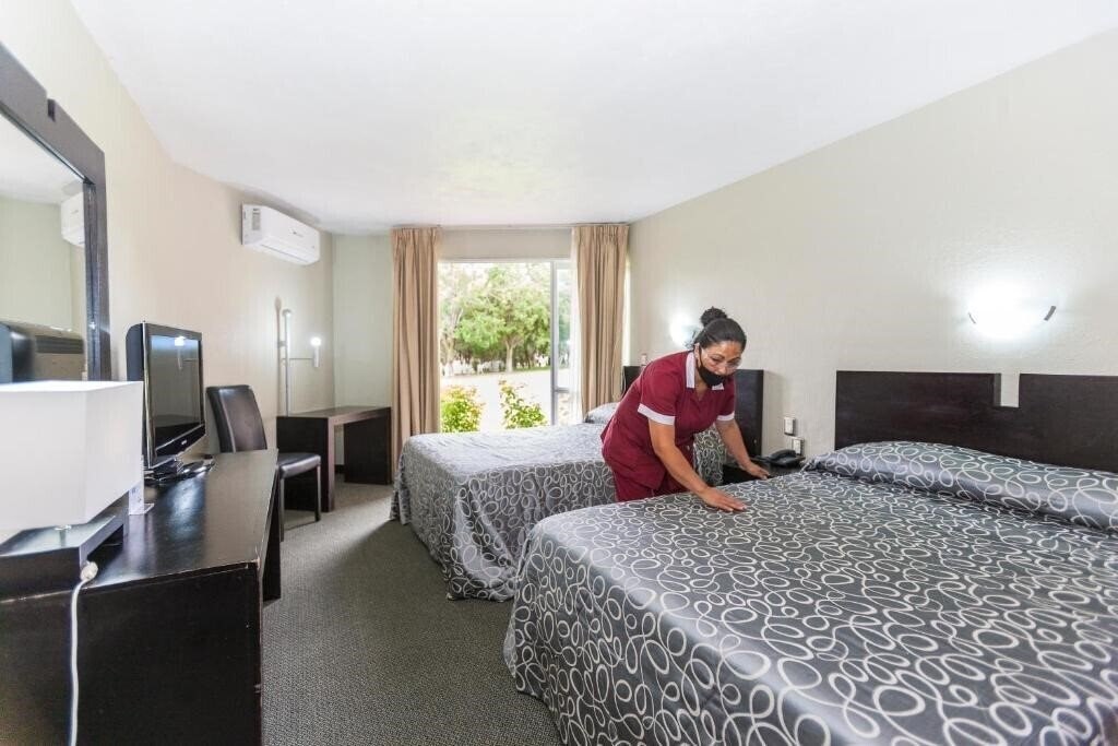 Hotel Parador 3* суреті