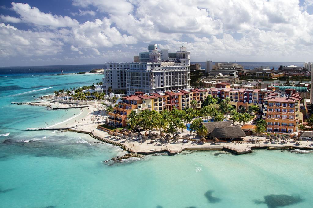 Изображение Fiesta Americana Villas Cancun 5*