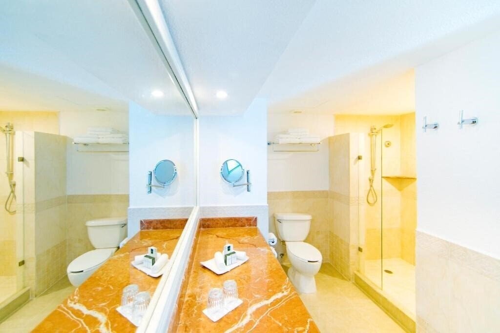 Occidental Costa Cancun (ex. Barcelo Costa Cancun) 4* суреті