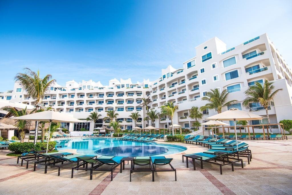 Изображение Wyndham Alltra Cancun (ex. Panama Jack Resorts Cancun, Gran Caribe Real Resort & Spa) 5*