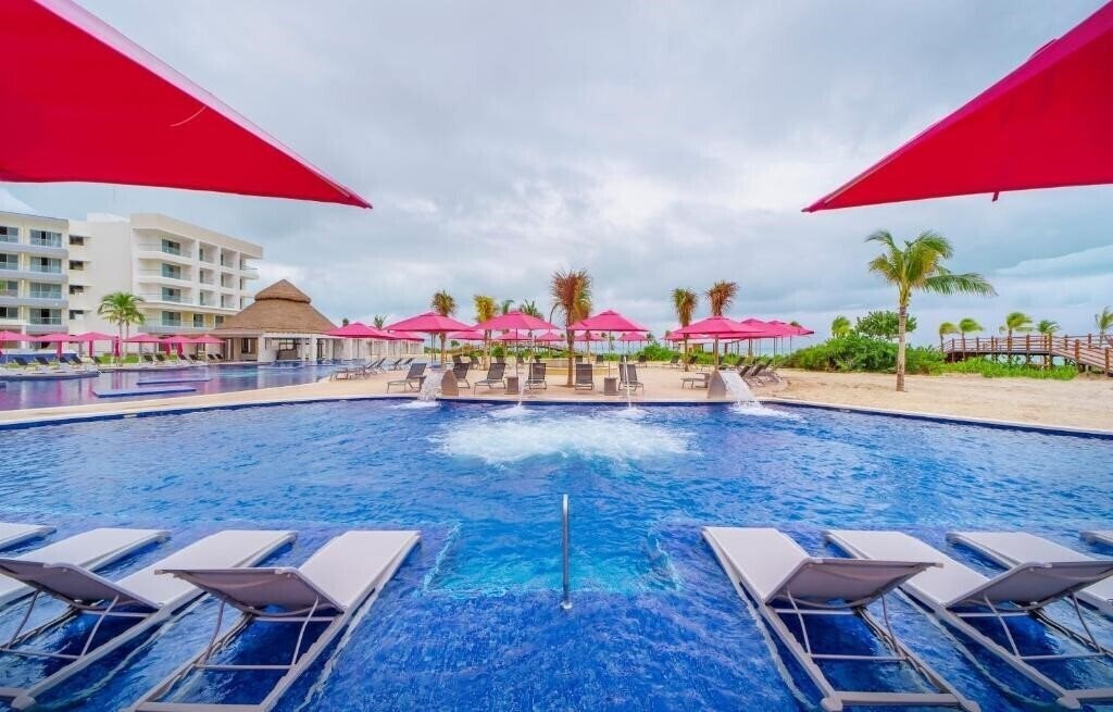 Изображение Planet Hollywood Beach Resort Cancun 5*