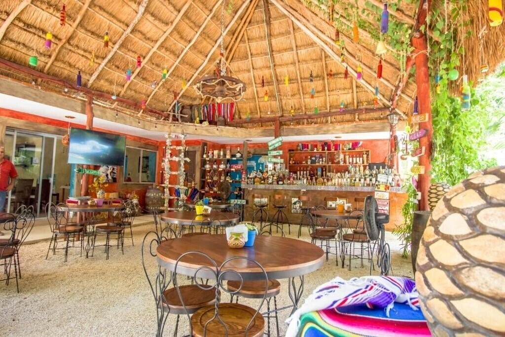 Tequila Factory Cancun Hotel 4* қонақ үйі