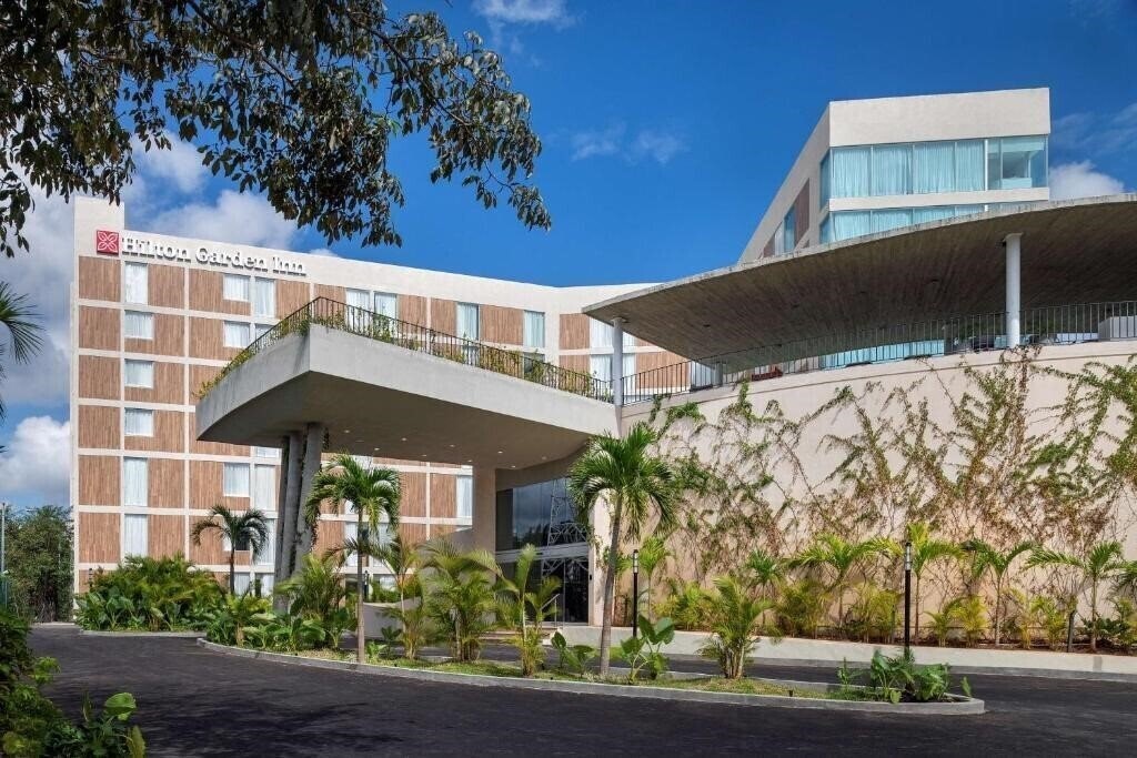 Фото Hilton Garden Inn Cancun Airport 3*