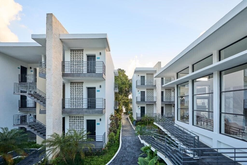 Cristalino Lagoon Front Hotel Restaurant & SPA 5* фотосуреті