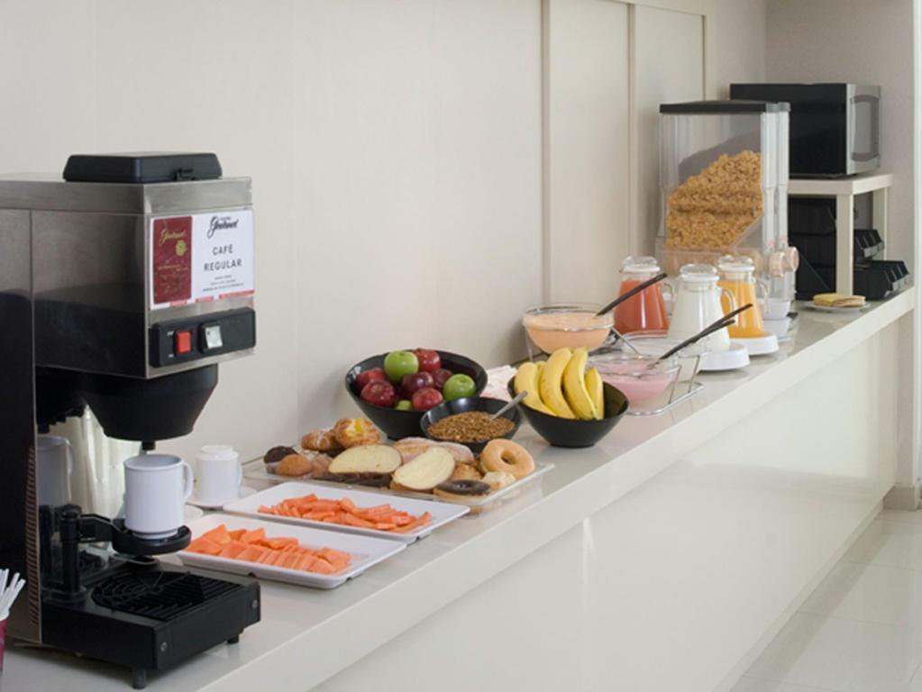 Фотография City Express Plus Insurgentes Sur 4*