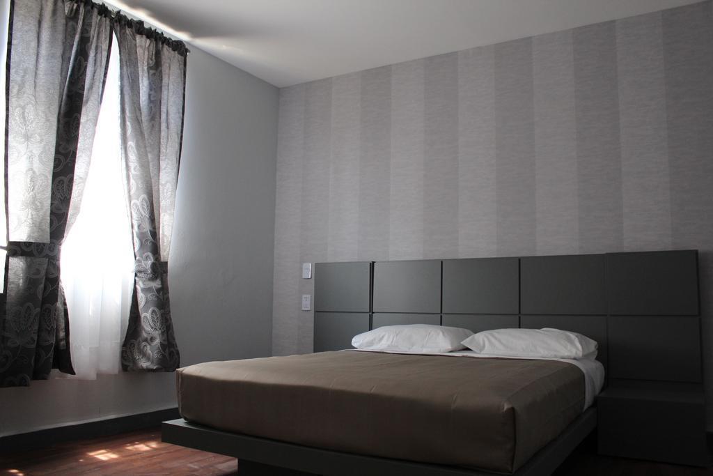 Отель Hotel Amigo Zocalo 3*