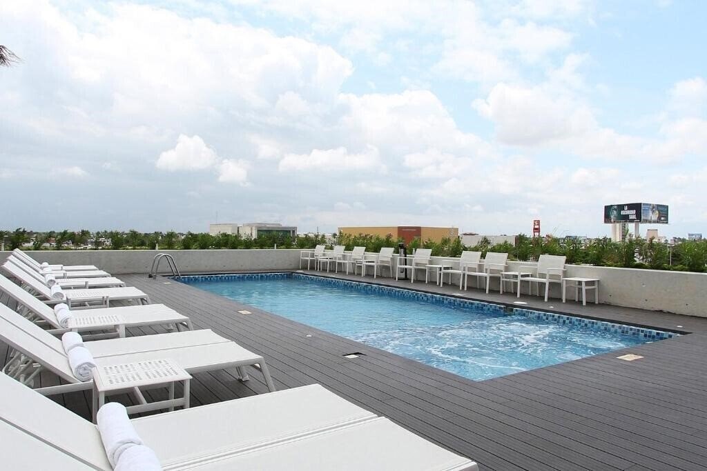 Изображение Fiesta Inn Merida 4*