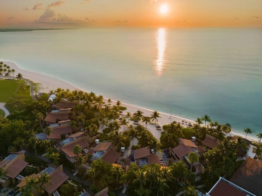 Отель Banyan Tree Mayakoba 5*