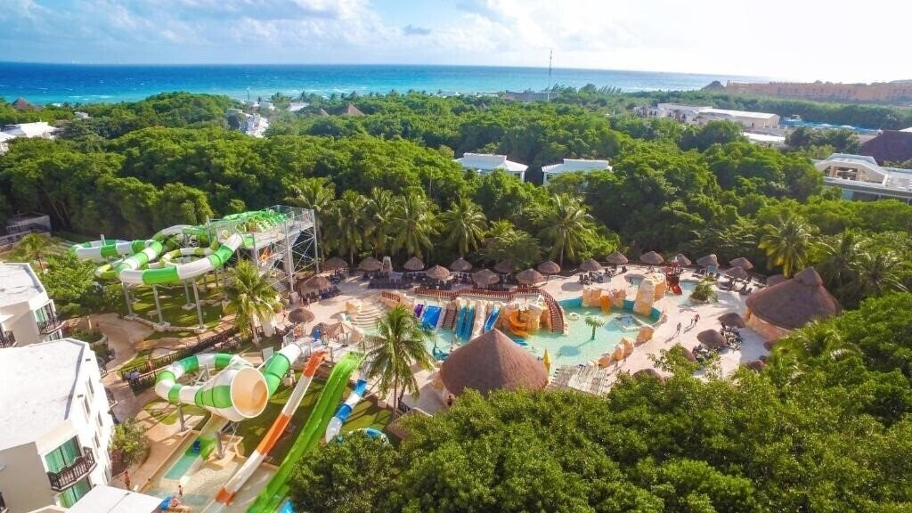 Отель Sandos Caracol Eco Resort 5*
