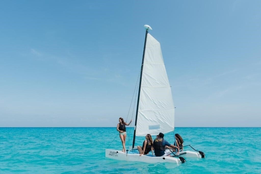 The Reef Playacar 4* фотосуреті