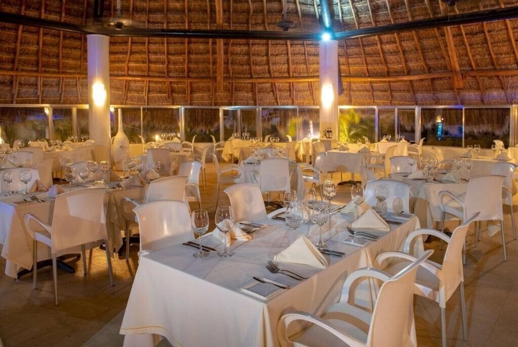 Картинка Viva Wyndham Maya 4*