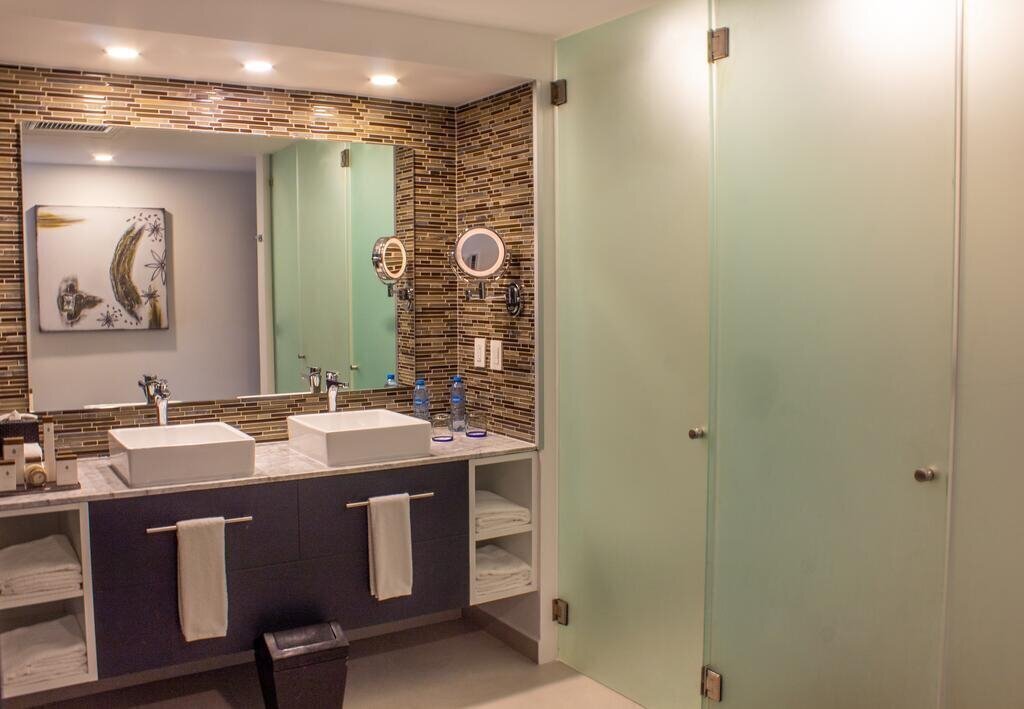 Изображение The Fives Beach Hotel & Residences 5*