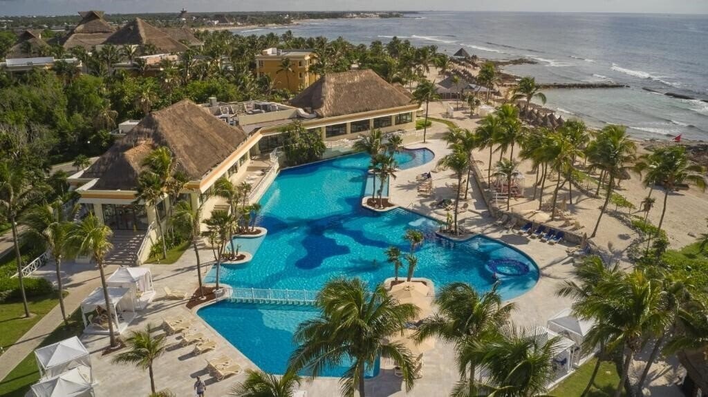 Изображение Bahia Principe Luxury Akumal (ex. Luxury Bahia Principe Akumal, Gran Bahia Principe Akumal) 5*