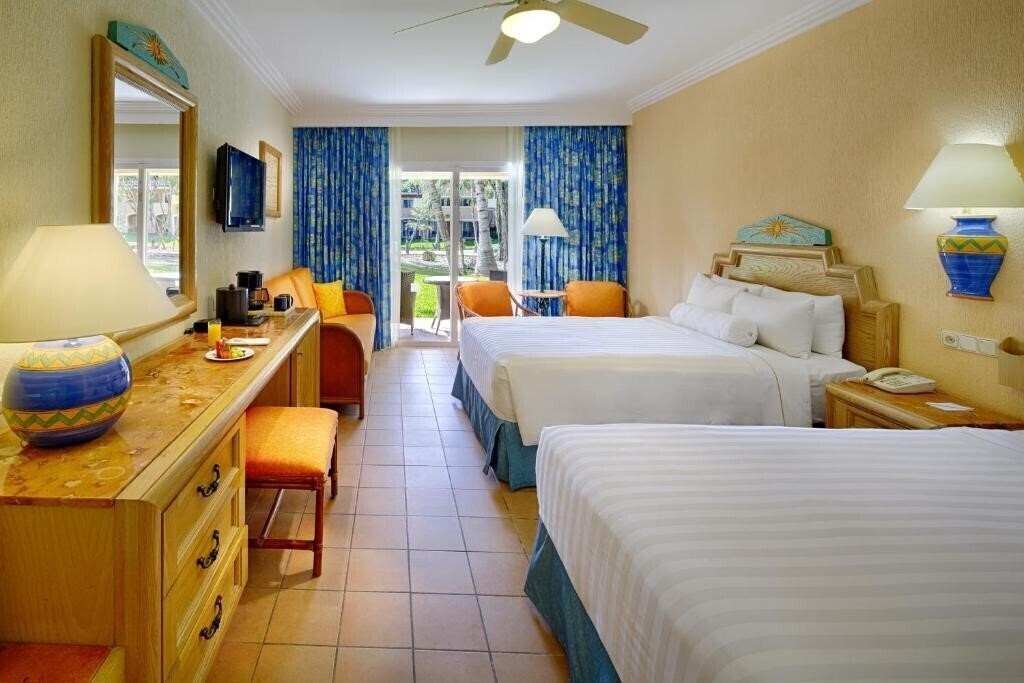 Фото Barcelo Maya Beach & Caribe 5*