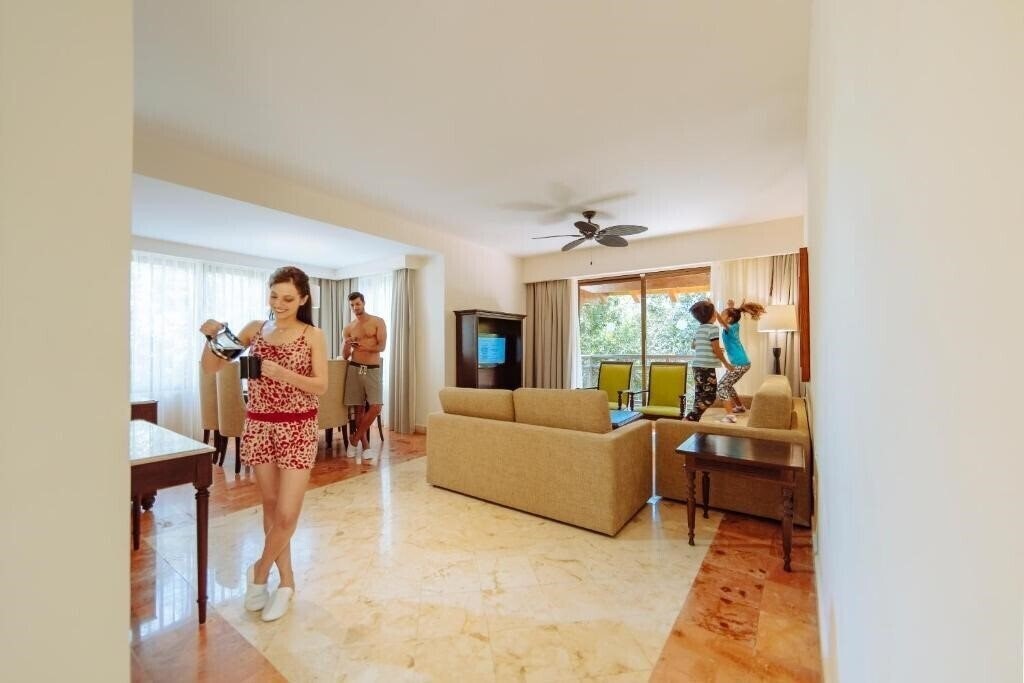 Картинка Occidental Grand Xcaret 5*