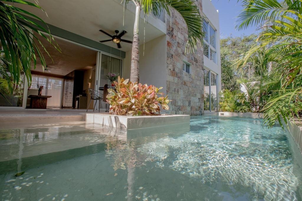 Отель Alma De Flores 3*