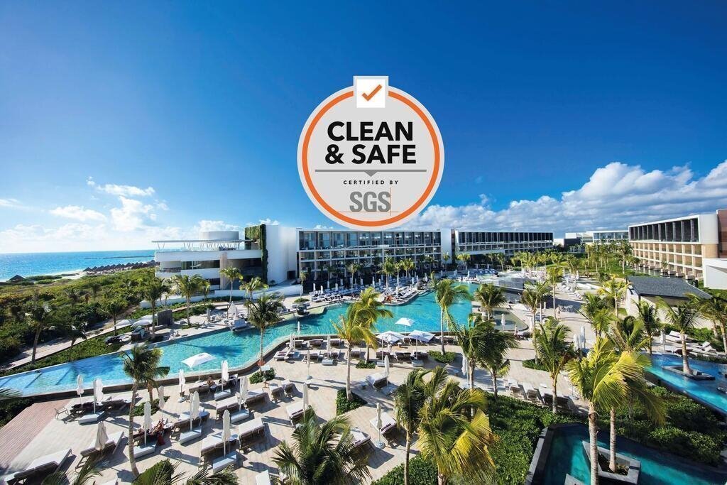 Отель Trs Coral 5*