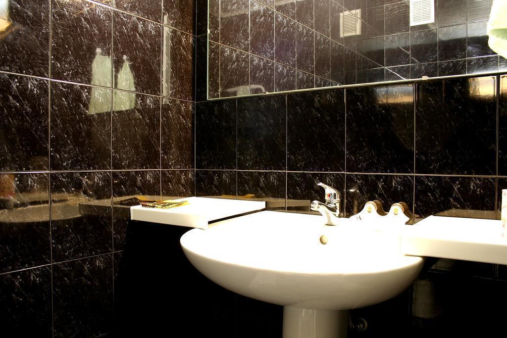 Изображение Cosmos Hotel 3*