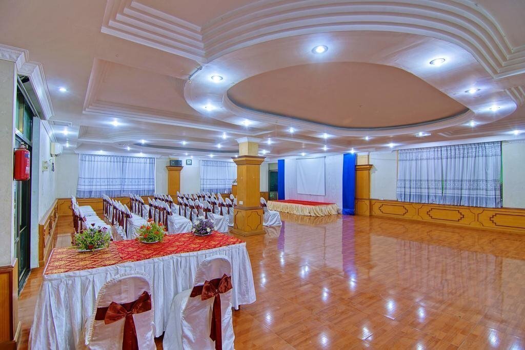 Картинка 76 Mandalay Hotel 3*