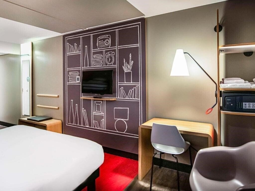 Ibis Amsterdam Centre 3* суреті