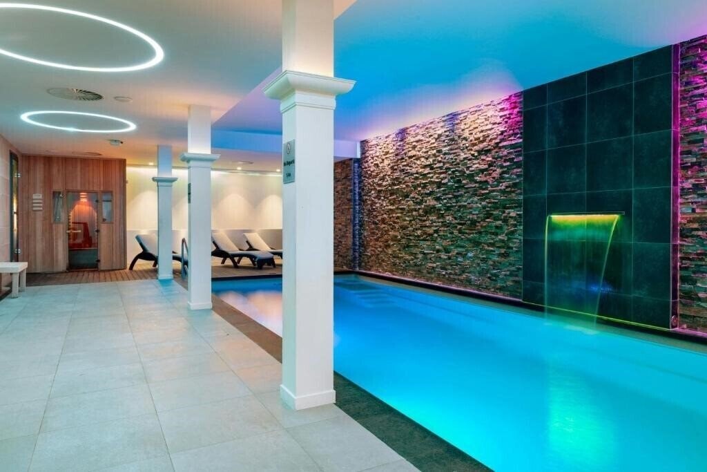 Corendon Vitality Amsterdam 4* фотосуреті