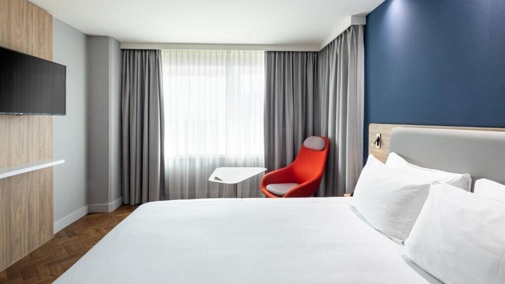 Фото Holiday Inn Express Amsterdam - Sloterdijk Station 3*