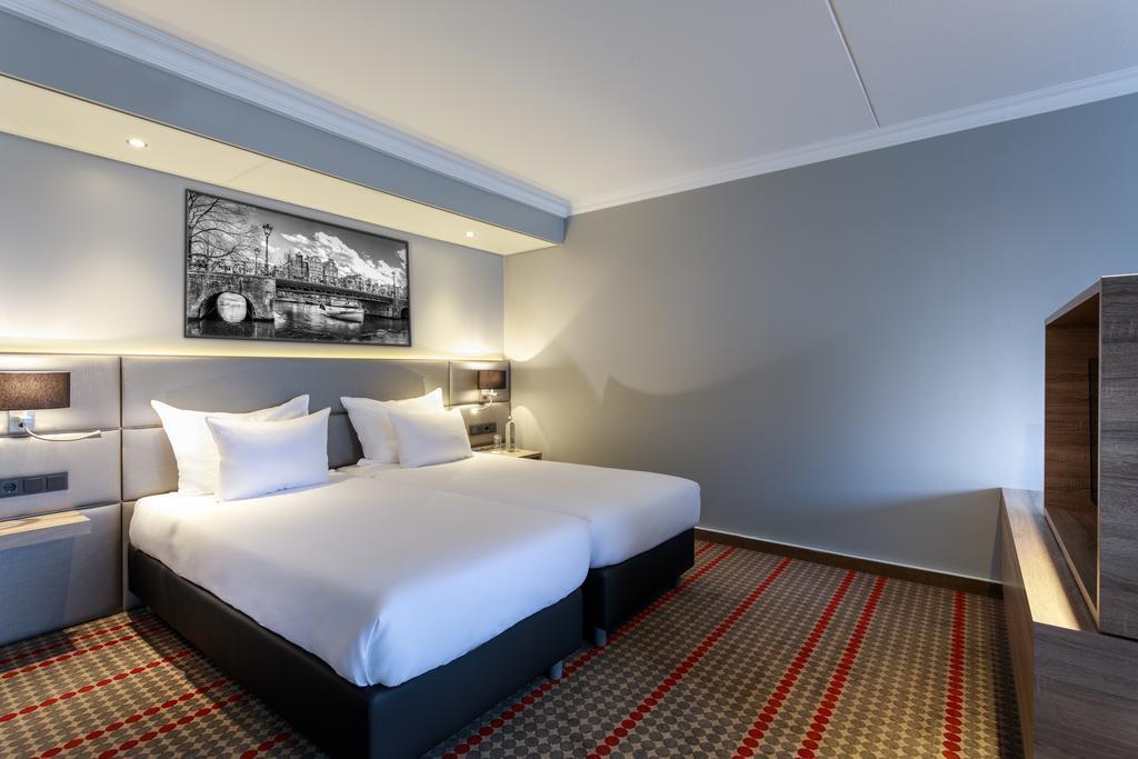 Dorint Airport Hotel Amsterdam 4* суреті