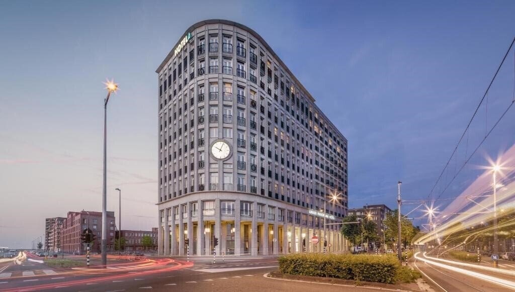 Отель Amadi Panorama 4*