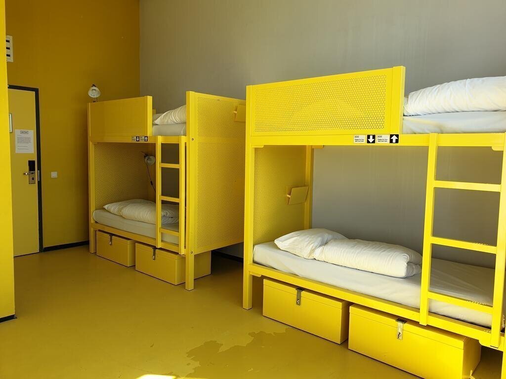 Hostel Wow Amsterdam хостел суреті