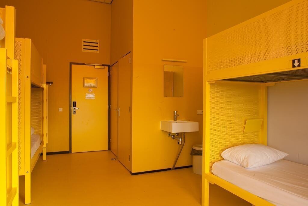 Hostel Wow Amsterdam хостел суреті