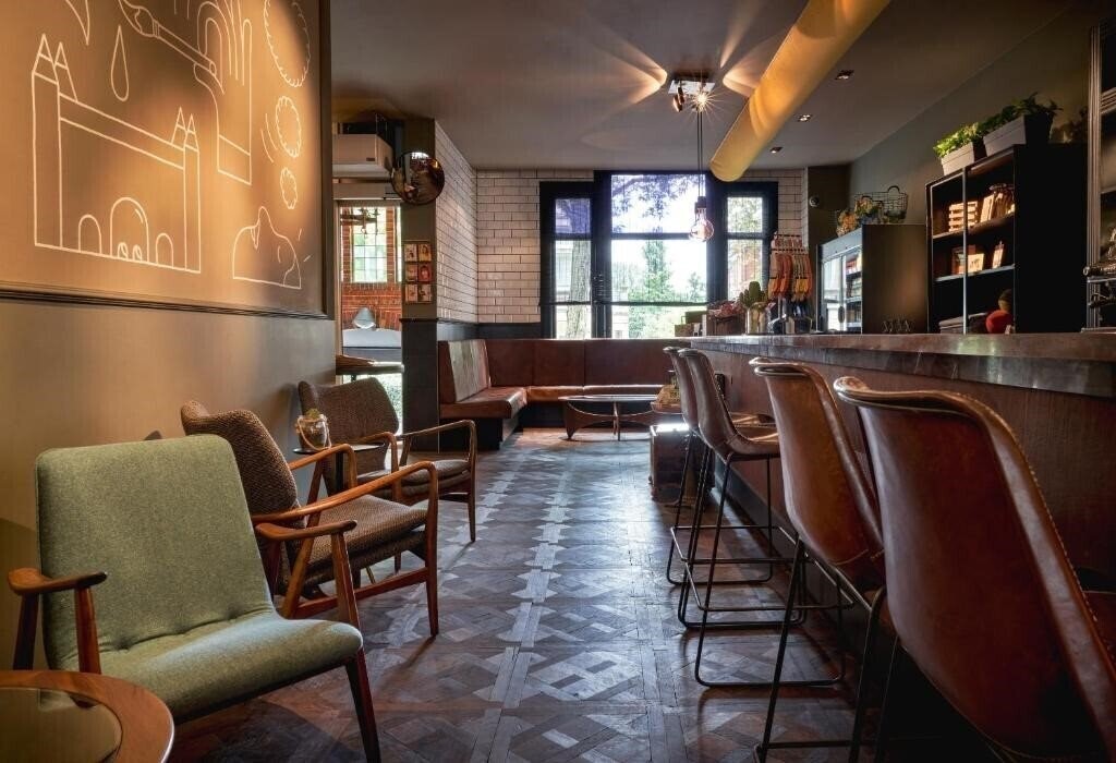 Max Brown Hotel Museum Square 3* суреті