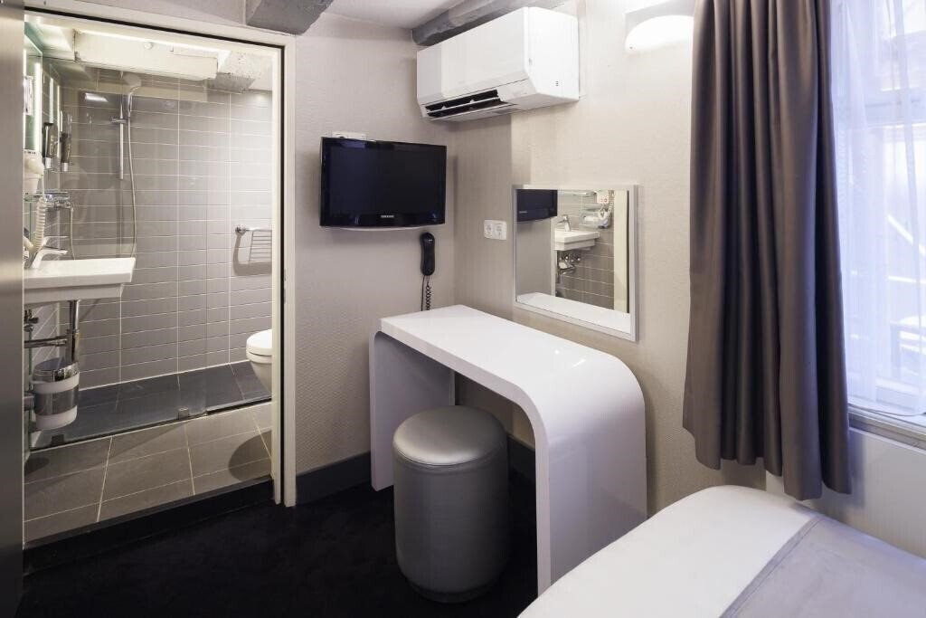 Hotel Cc 3* фотосуреті