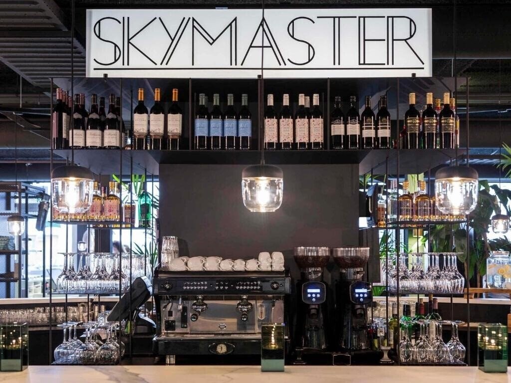 Tulip Inn Amsterdam Airport 3* фотосуреті