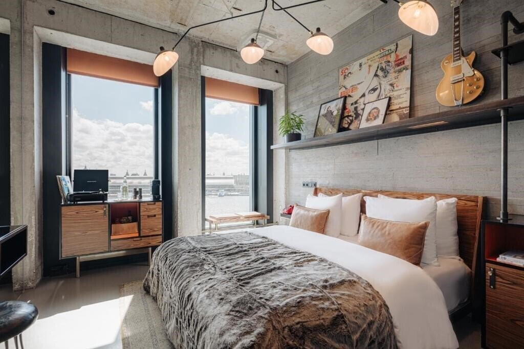 Sir Adam 4* қонақ үйі