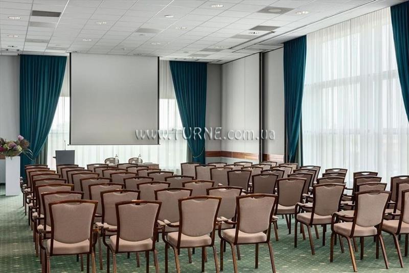 Фото NH Schiphol Airport 4*