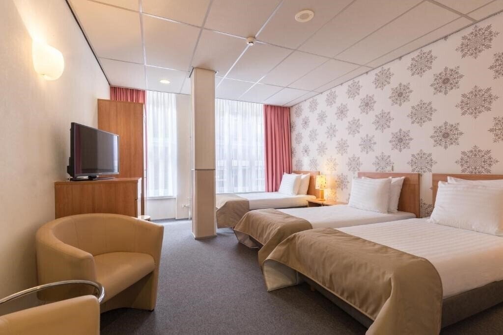 Фотография Rho 3*