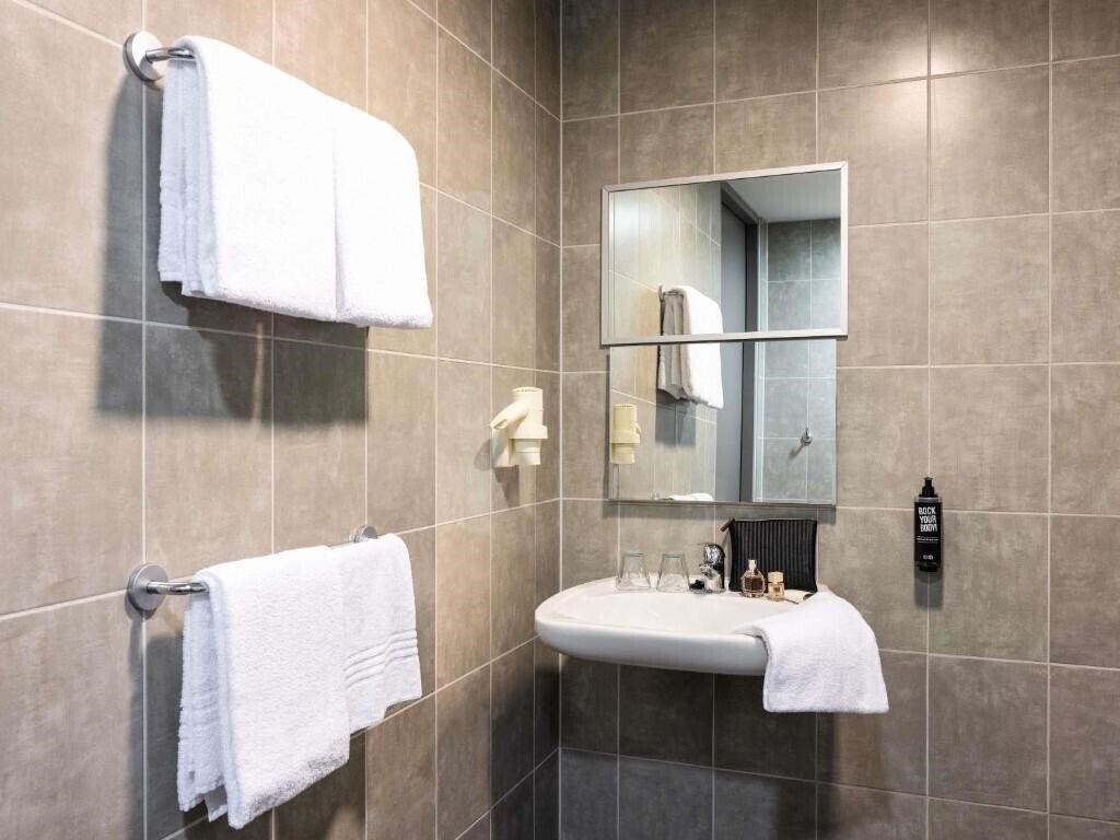 Картинка Ibis Rotterdam City Centre 3*