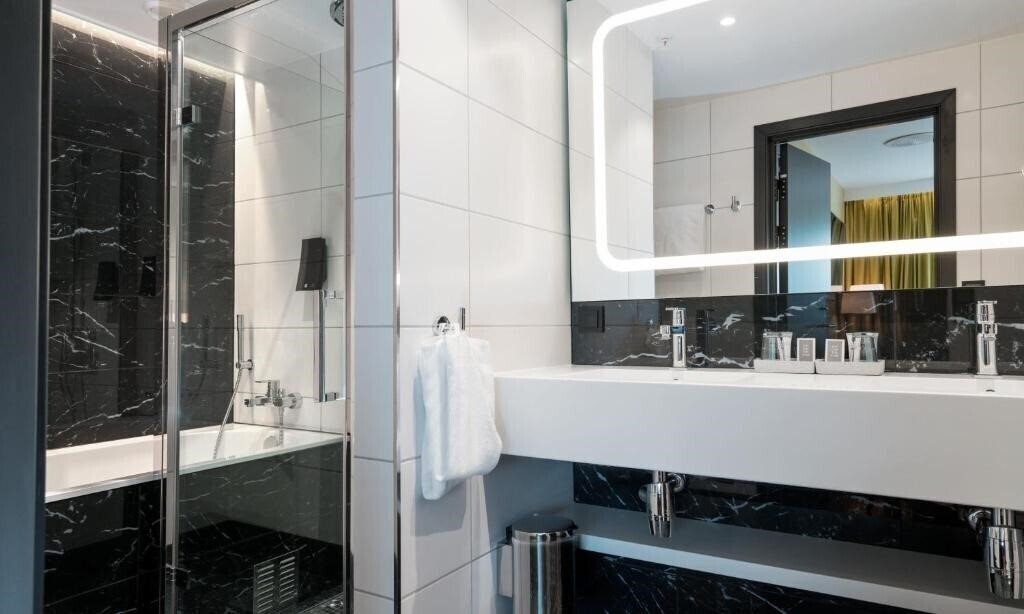 Thon Hotel Bergen Brygge 4* фотосуреті