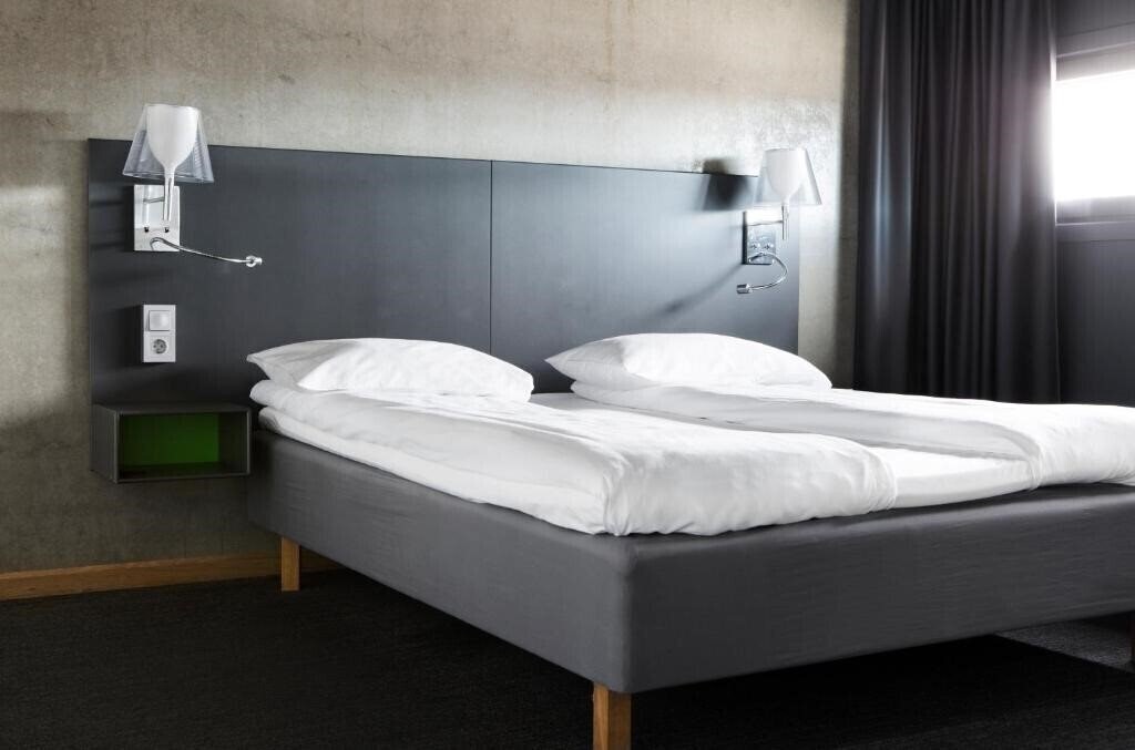 Фото Comfort Hotel RunWay 3*