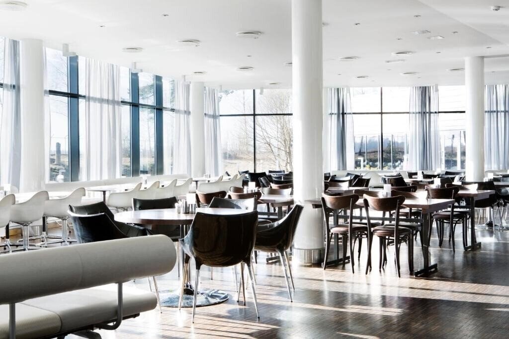 Comfort Hotel RunWay 3* суреті