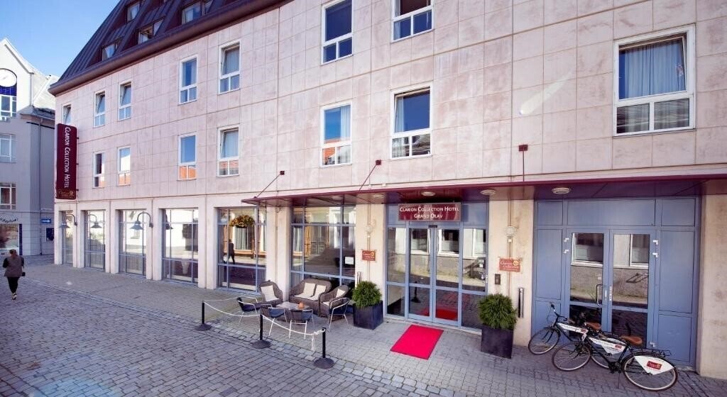 Отель Home Hotel Grand Olav (ex. Clarion Collection Grand Olav) 4*