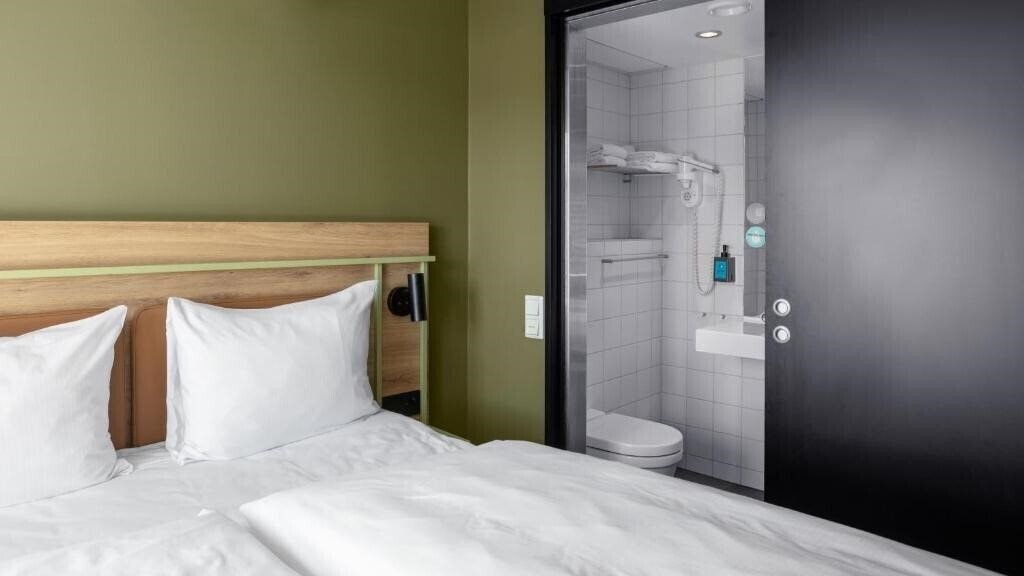 Фотография Comfort Hotel 3*