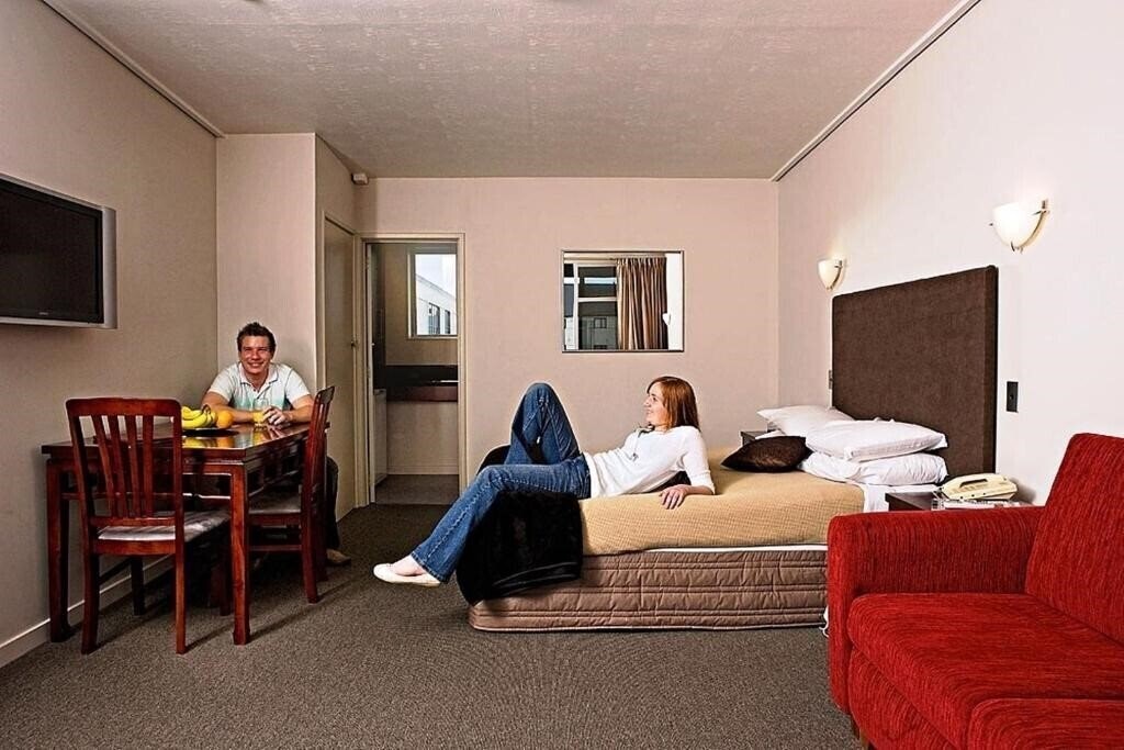 City Central Motel Apartments 4* суреті