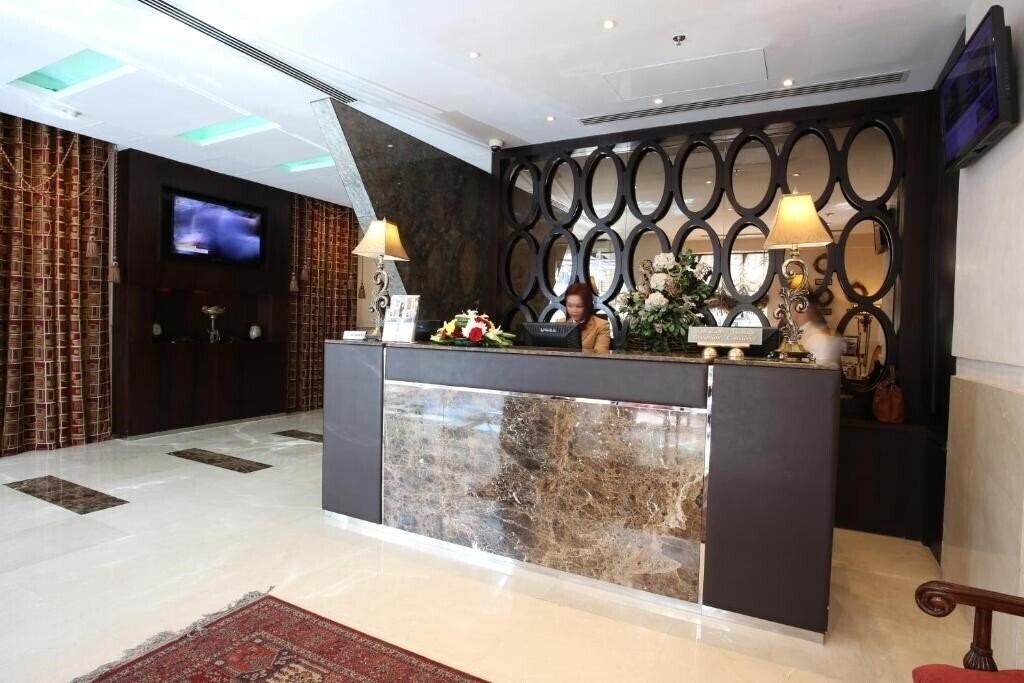The Eclipse Boutique Suites Apt 4* суреті