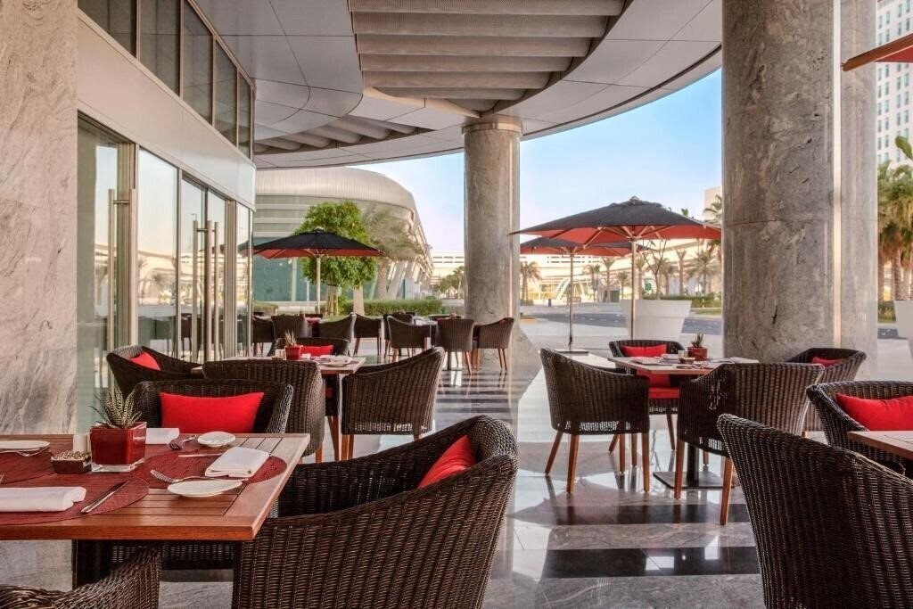 Capital Centre Arjaan by Rotana 3* суреті