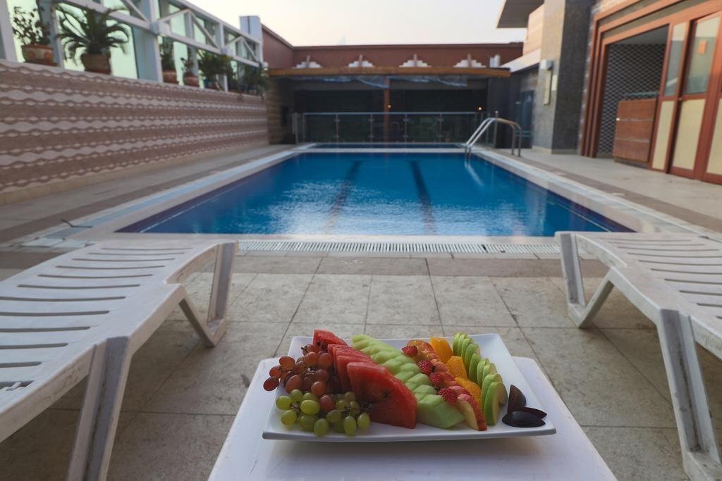 Отель Queen Palace Hotel 4*