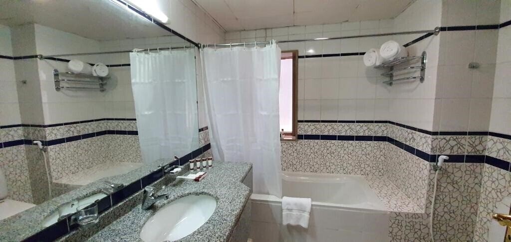 Картинка Ivory Hotel Apartment 3*