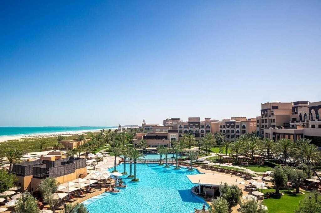 Картинка Saadiyat Rotana Resort & Villas 5*