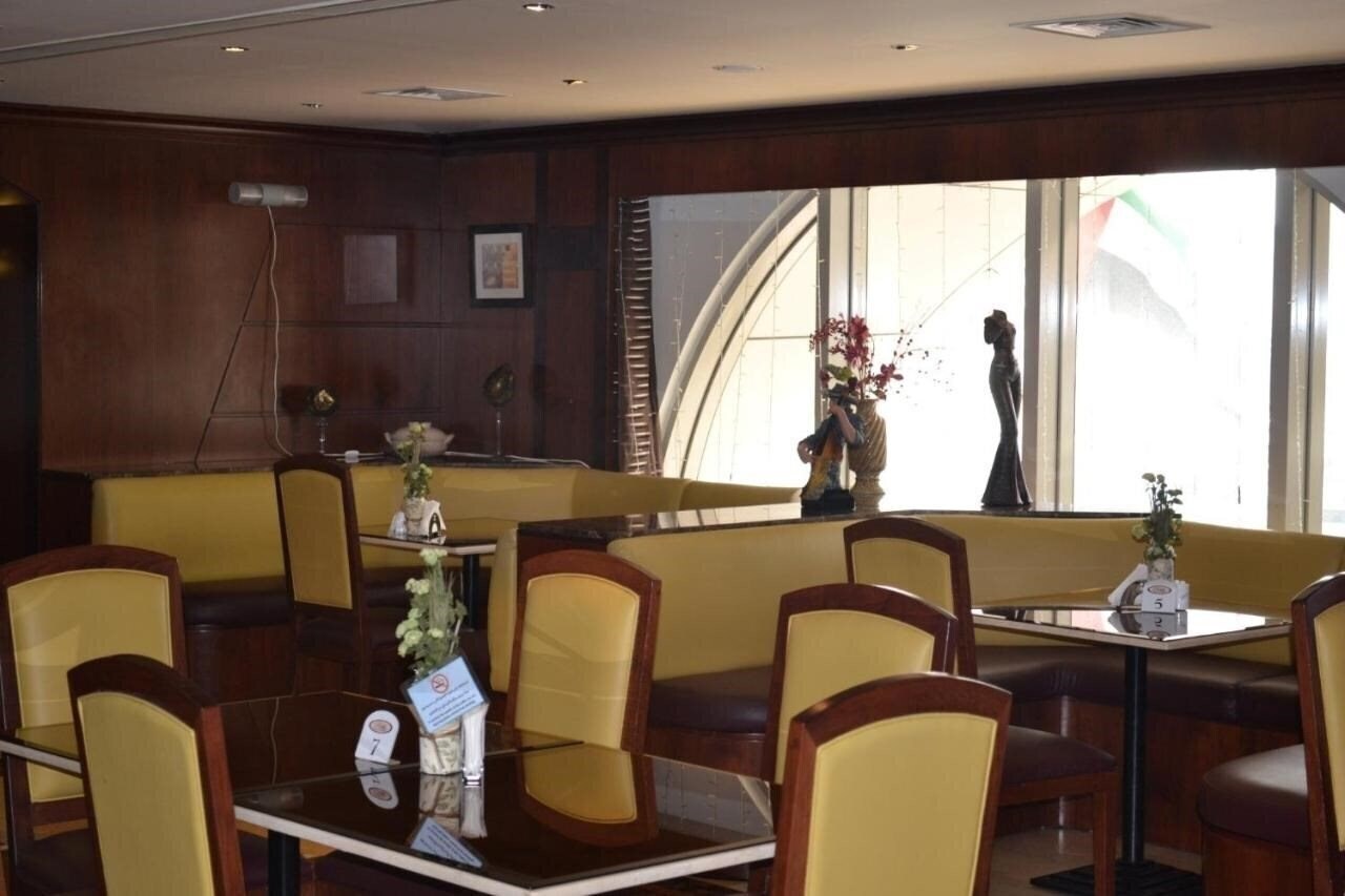 Фотография Abu Dhabi Plaza Hotel Apartments апартаменты