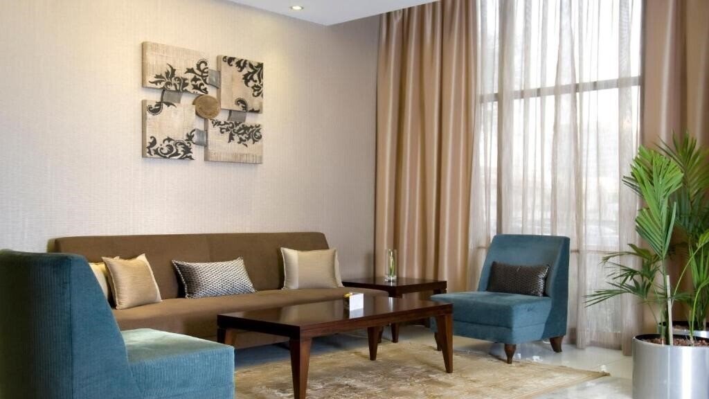 Фотография Copthorne Downtown Abu Dhabi (ex. Holiday Inn Abu Dhabi Downtown, Millennium Central Downtown Abu Dhabi, Sands Hotel Abu Dhabi ) 4*